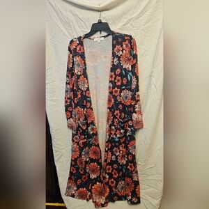 Medium floral Lularoe Sarah